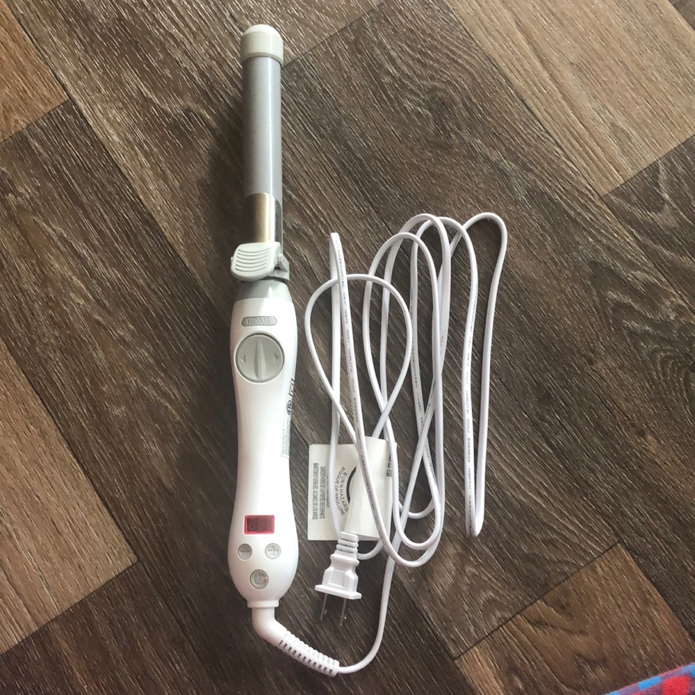 Beachwaver S1 Dual voltage iron